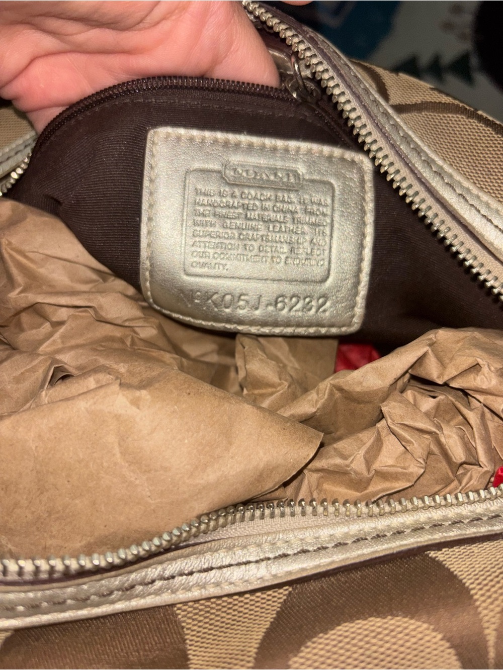 VTG Coach Beige Signature Satchel with Metallic + Gold Wallet - Picture 12 of 16